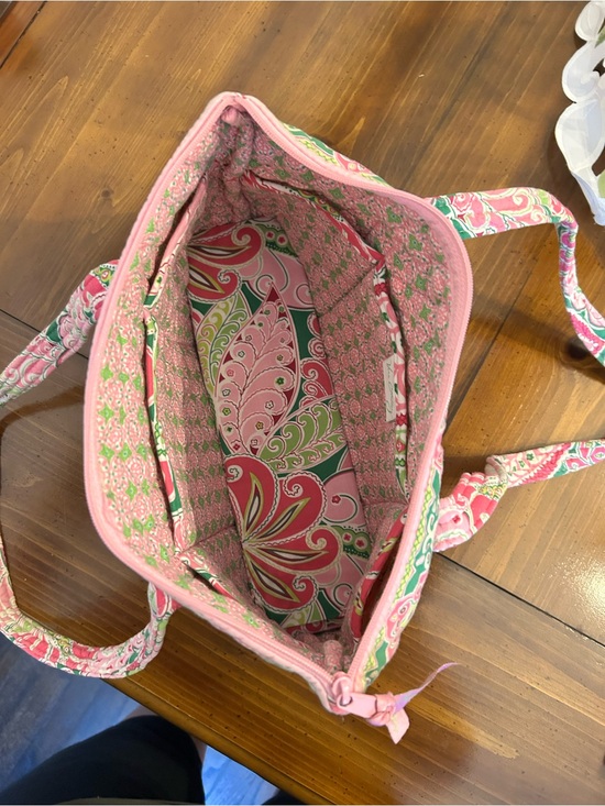 Vera Bradley Handbags - VERA BRADLEY PINWHEEL PINK QUILTED TOTE NWOT